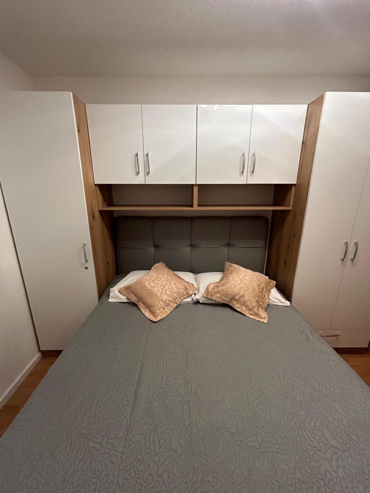 Apartment Lovre Topic Башка-Вода Экстерьер фото