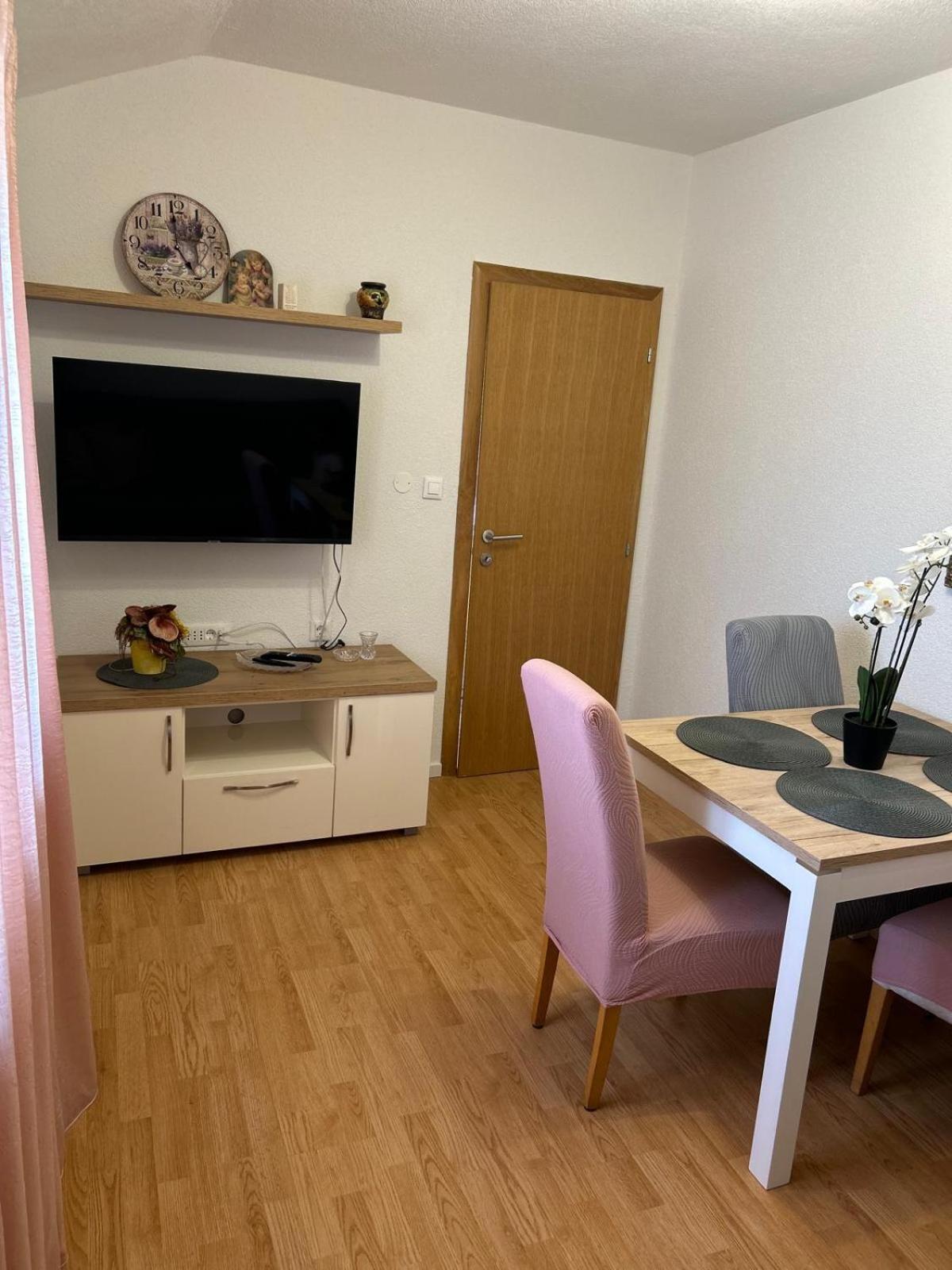 Apartment Lovre Topic Башка-Вода Экстерьер фото